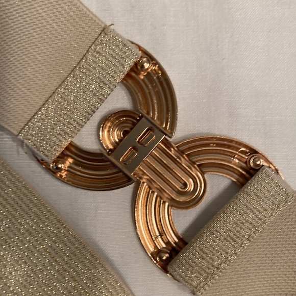 Gold sparkle Stretch belt buckle light gold main image 10